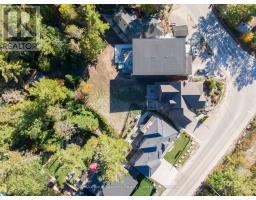 805 EASTDALE DRIVE - 42