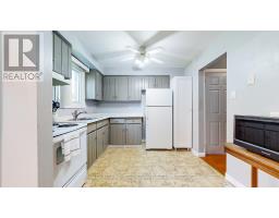 169 BURBANK CRESCENT - 10