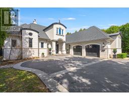 4507 LAKESHORE ROAD - 1