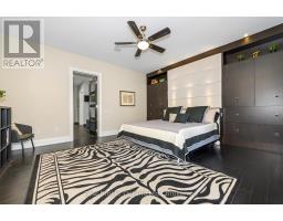 4507 LAKESHORE ROAD - 19