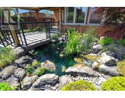 32 MILFORD CRESCENT - 45