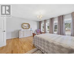 32 FAITHKNIGHT COURT - 32