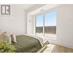 604 - 3071 TRAFALGAR ROAD - 22
