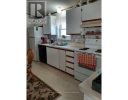UNIT 29 - 302694 DOUGLAS STREET - 13