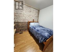428 QUEEN STREET S - 11