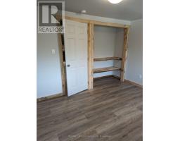 428 QUEEN STREET S - 24