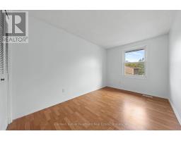 19 - 539 WILLOW ROAD - 25