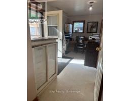 120 3RD AVENUE SW - 11