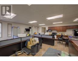 7597 JONES BASELINE ROAD - 12