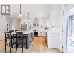 249311 GREY 9 ROAD - 22