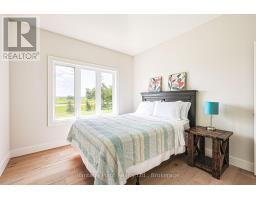 249311 GREY 9 ROAD - 37