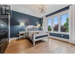 14 INVERHILL ROAD - 22