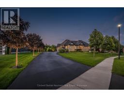 14 INVERHILL ROAD - 42