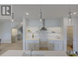 31 NICHOLAS WAY WAY - 12