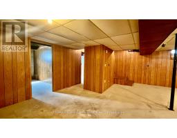 1069 7TH AVENUE - 21