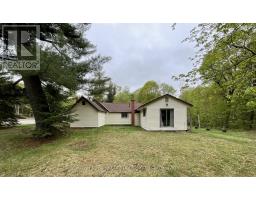 2843 592 HIGHWAY - 2