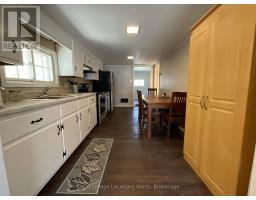 2843 592 HIGHWAY - 21