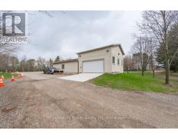 4290 VICTORIA ROAD S - 31