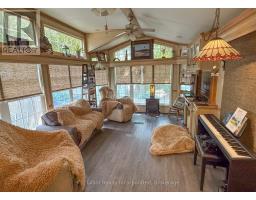 No.36 BEACON LN - 77719 BLUEWATER HIGHWAY - 2