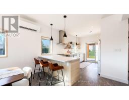 89 ISOBEL STREET - 11