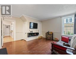 125 ELORA STREET S - 17