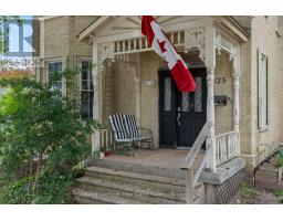 125 ELORA STREET S - 3