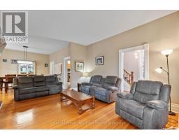 125 ELORA STREET S - 6