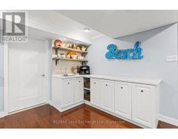222 PENETANGORE ROW - 35