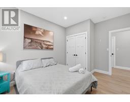 467 WARREN STREET - 10