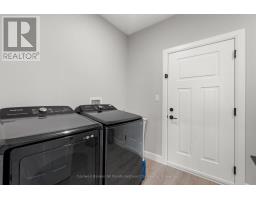 467 WARREN STREET - 24