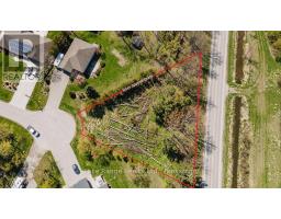 121 ONANDAGO PLACE - 1