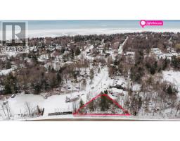 121 ONANDAGO PLACE - 7