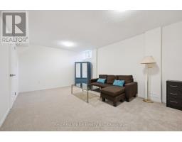 3 - 151 CLAIRFIELDS DRIVE E - 27