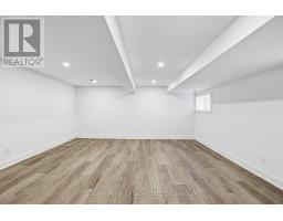 130 WHITE OAK CRESCENT - 34