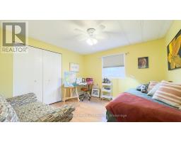 52 ALGONQUIN LANE - 18