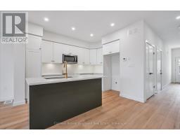 32 FIELDSTONE LANE - 3