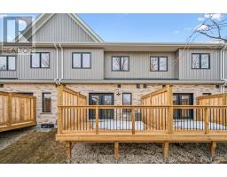 32 FIELDSTONE LANE - 7