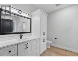 345 TURNBERRY STREET - 32