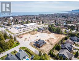 3 BOYNTON COURT - 38