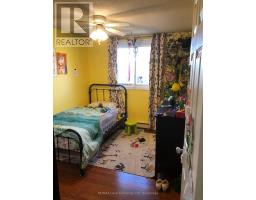 812 WALSH STREET - 11
