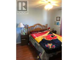 812 WALSH STREET - 9