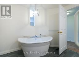 3 - 123 CHURCH STREET N - 31