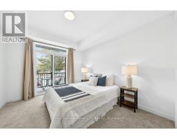 162 - 824 WOOLWICH STREET - 14