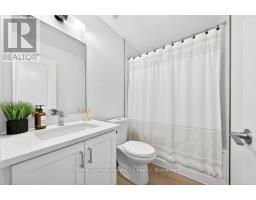 162 - 824 WOOLWICH STREET - 20