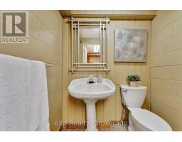 5 ORCHARD CRESCENT - 42