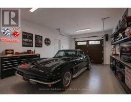 28 - 1182 QUEEN STREET - 11