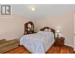 207 BIRCH CRESCENT - 18