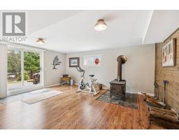 87 LANEIGE AVENUE - 31