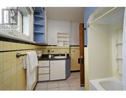 121 DUBLIN STREET N - 22