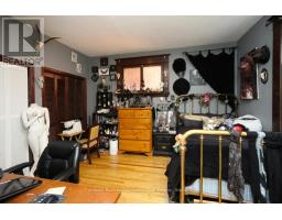 121 DUBLIN STREET N - 28
